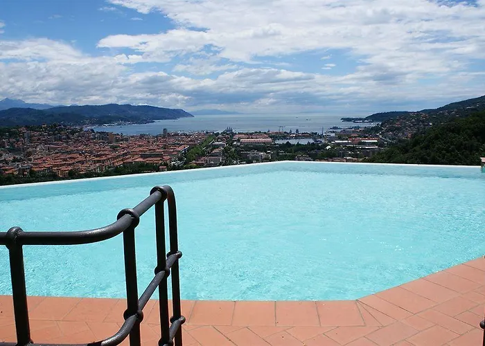 Golfo Dei Poeti Fattorie Bedogni Von Berger Hotell